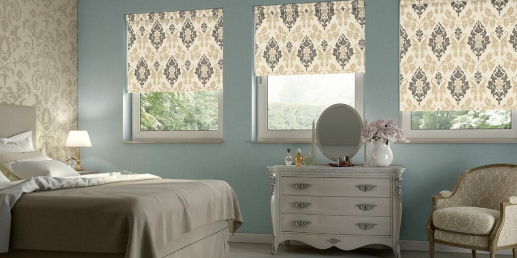 Beverly fabric in RE8092 Chocolate