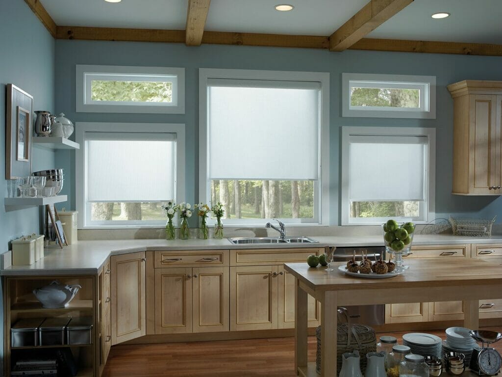 Coventry fabric in 32-5911 Cloud