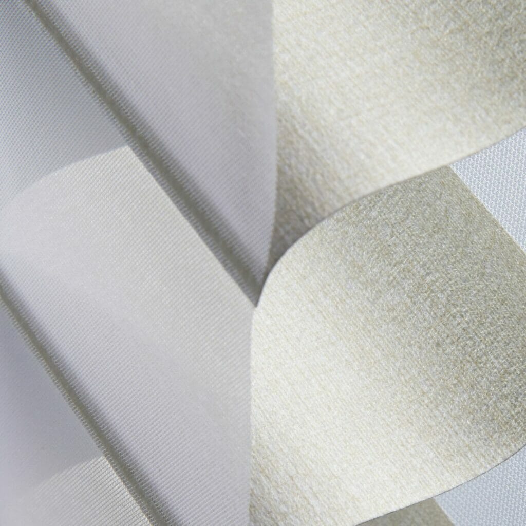 Regatta White N6-213